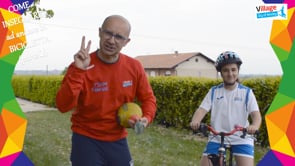 COME INSEGNARE AD UN BAMBINO AD ANDARE IN BICICLETTA #2