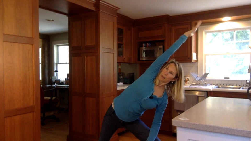 Yoga with Mary – Kitchen Yoga Morning Stretch