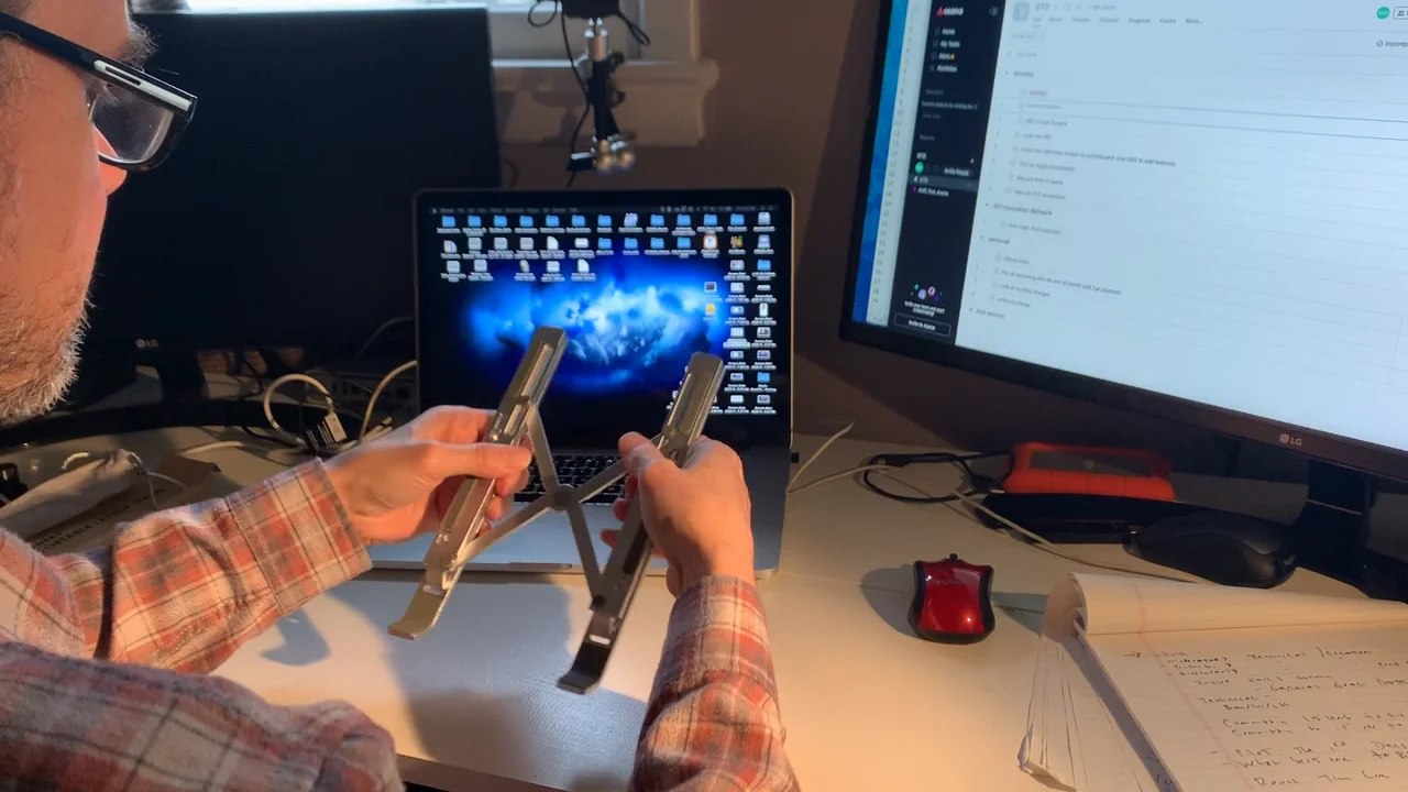 Laptop Stand review on Vimeo