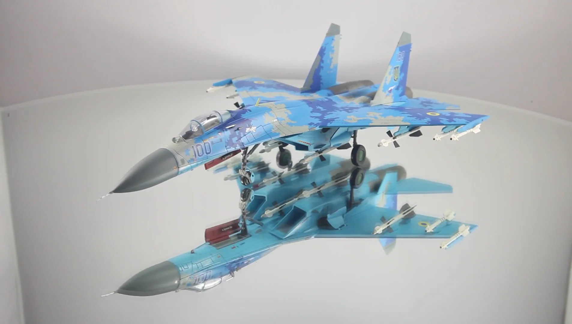 HA6010 Su-27 Flanker-B, Ukrainian Air Force, Blue 100, Ukraine on 