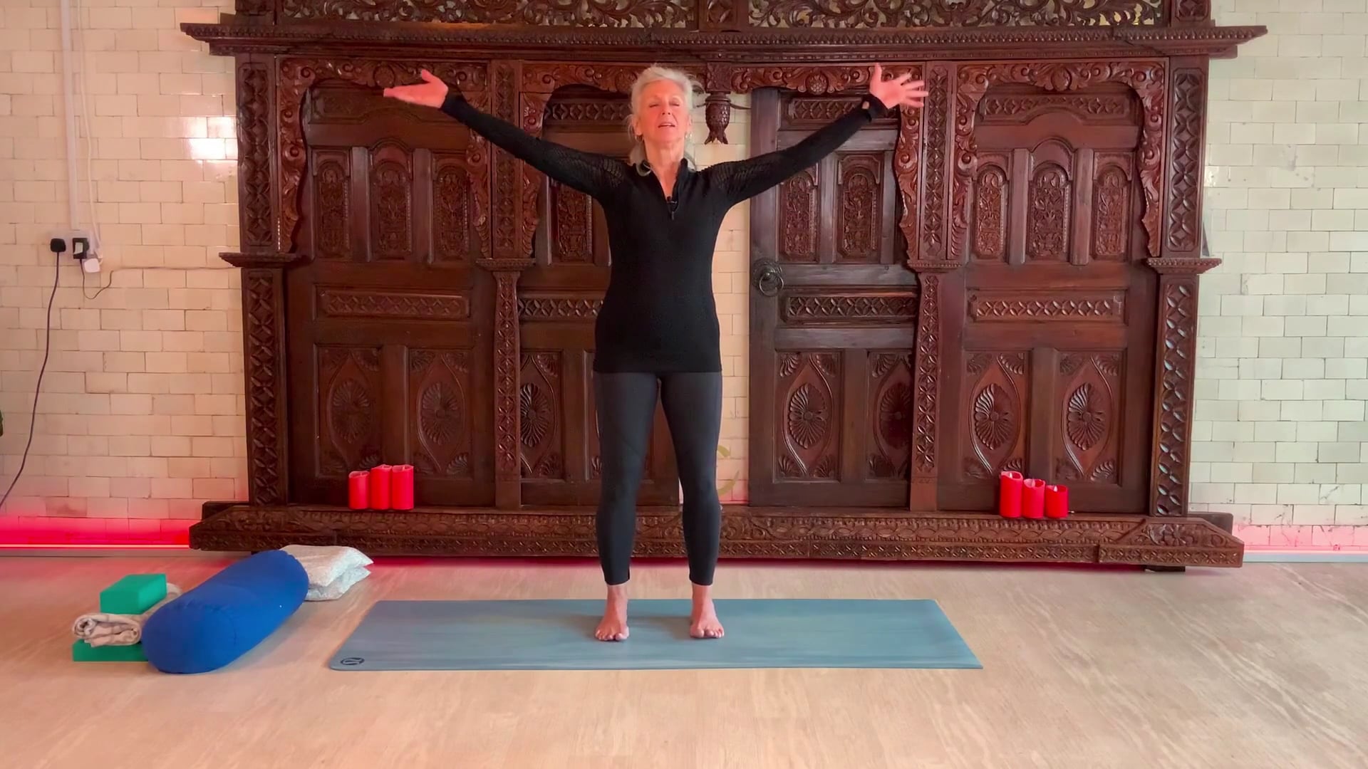 884032972-361034abf72f3fca195b167580d70f6021141ab8b7a1192266127b4e5785de44-d