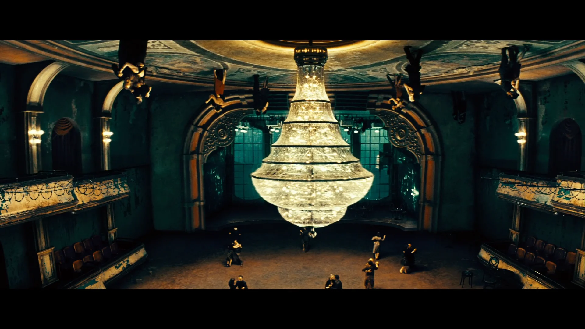 DANCING TANGO UPSIDE DOWN