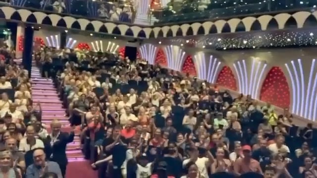 MSC Orchestra - Guests Saying thank you