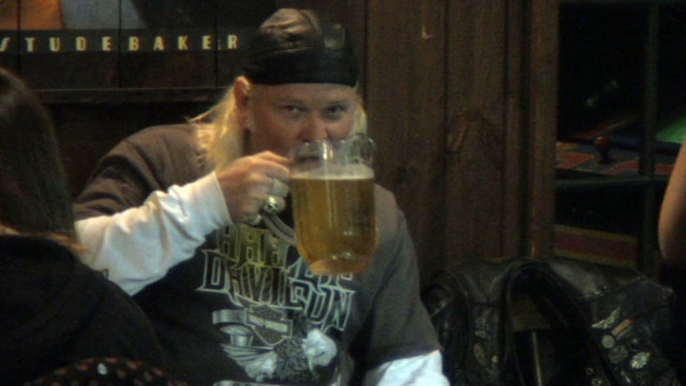 AC/DC Rock n Roll Fannation - Episode 5