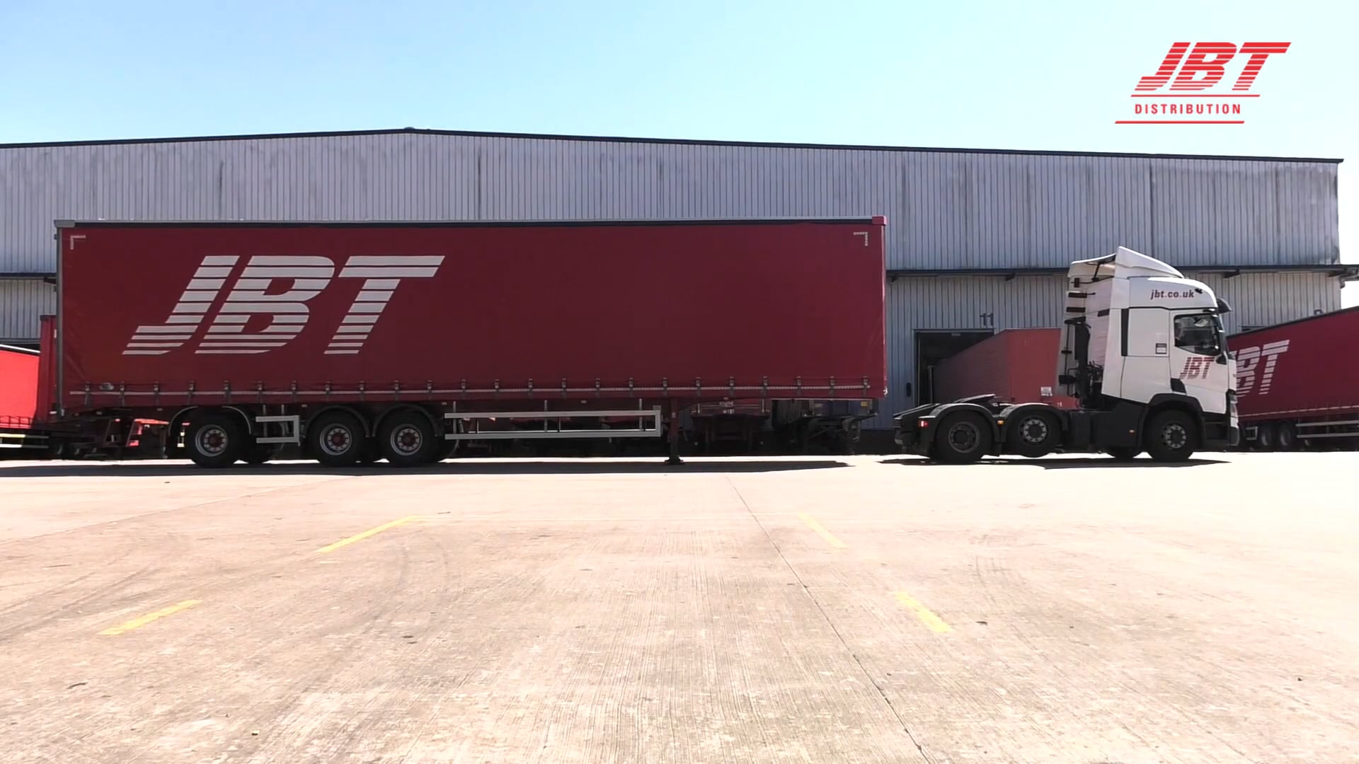 Coupling and Uncoupling a Trailer