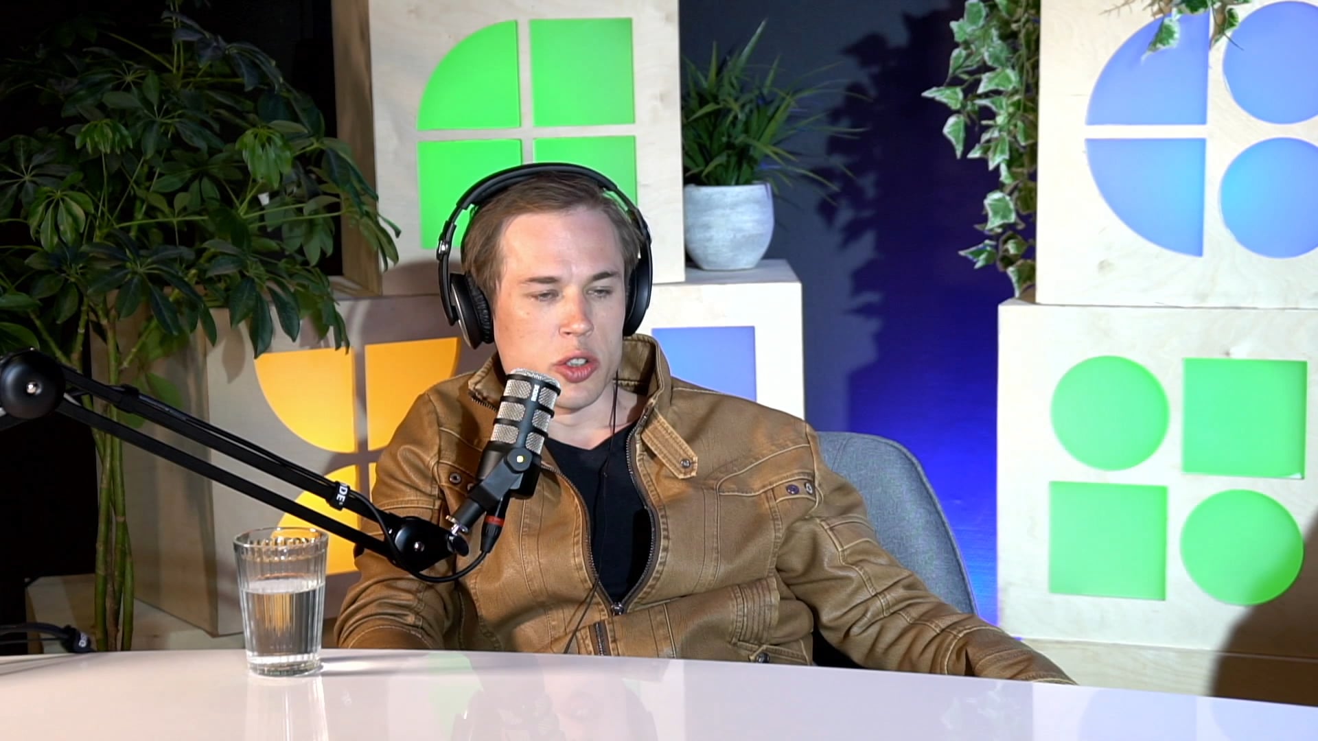 Håkon Reisvang and Roar Smelhus explaining the Nordic Building Room concept - part 1