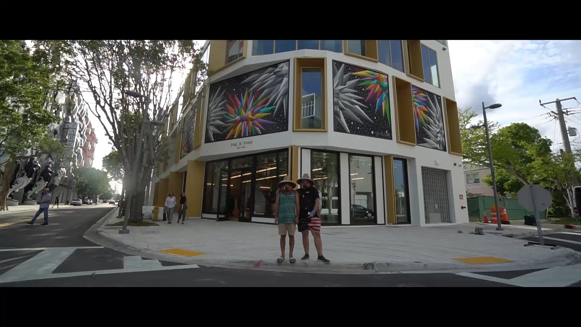 Okuda San Miguel - The World is Ours 2018 I La Galerie
