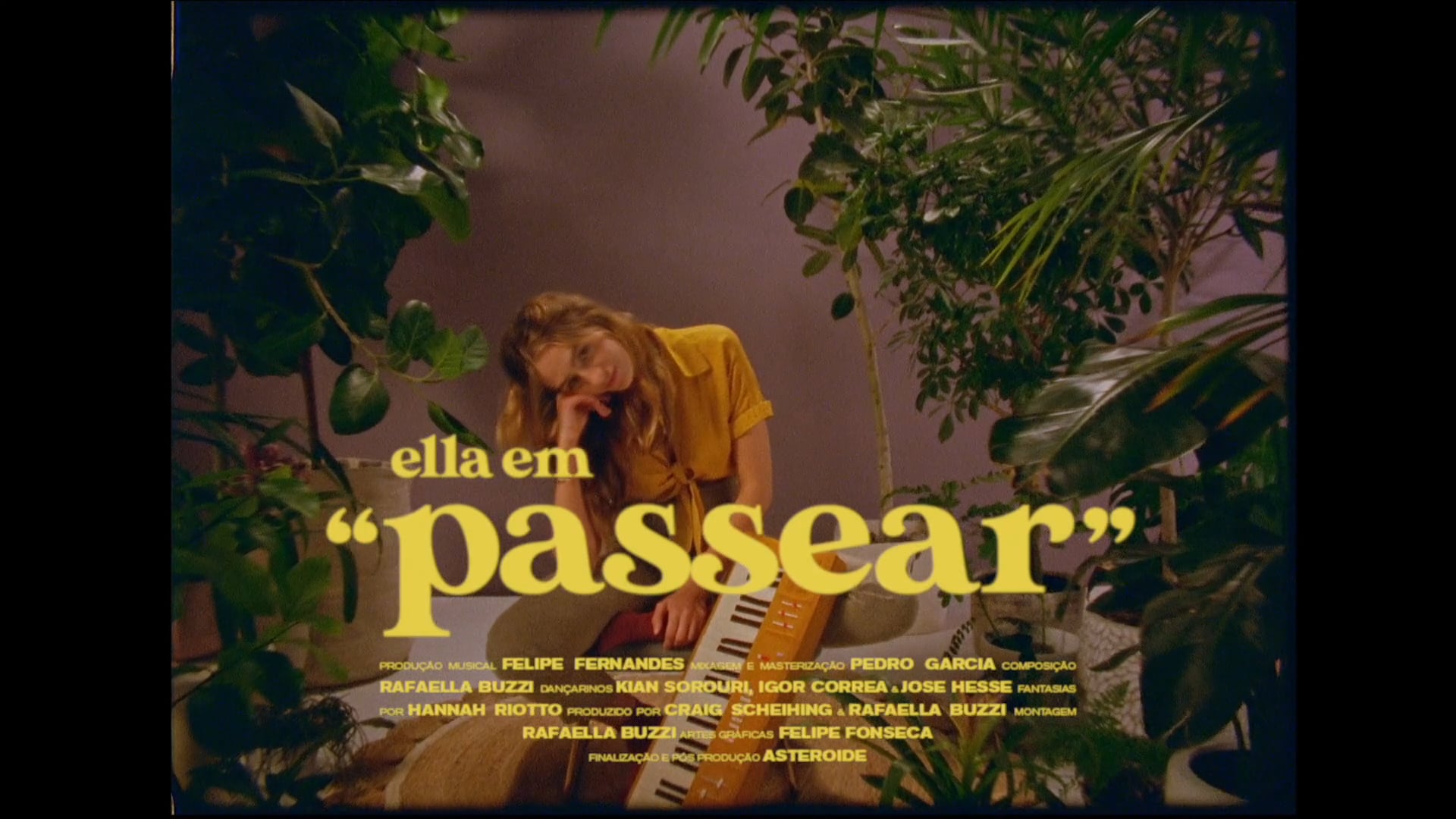 Ella | Passear