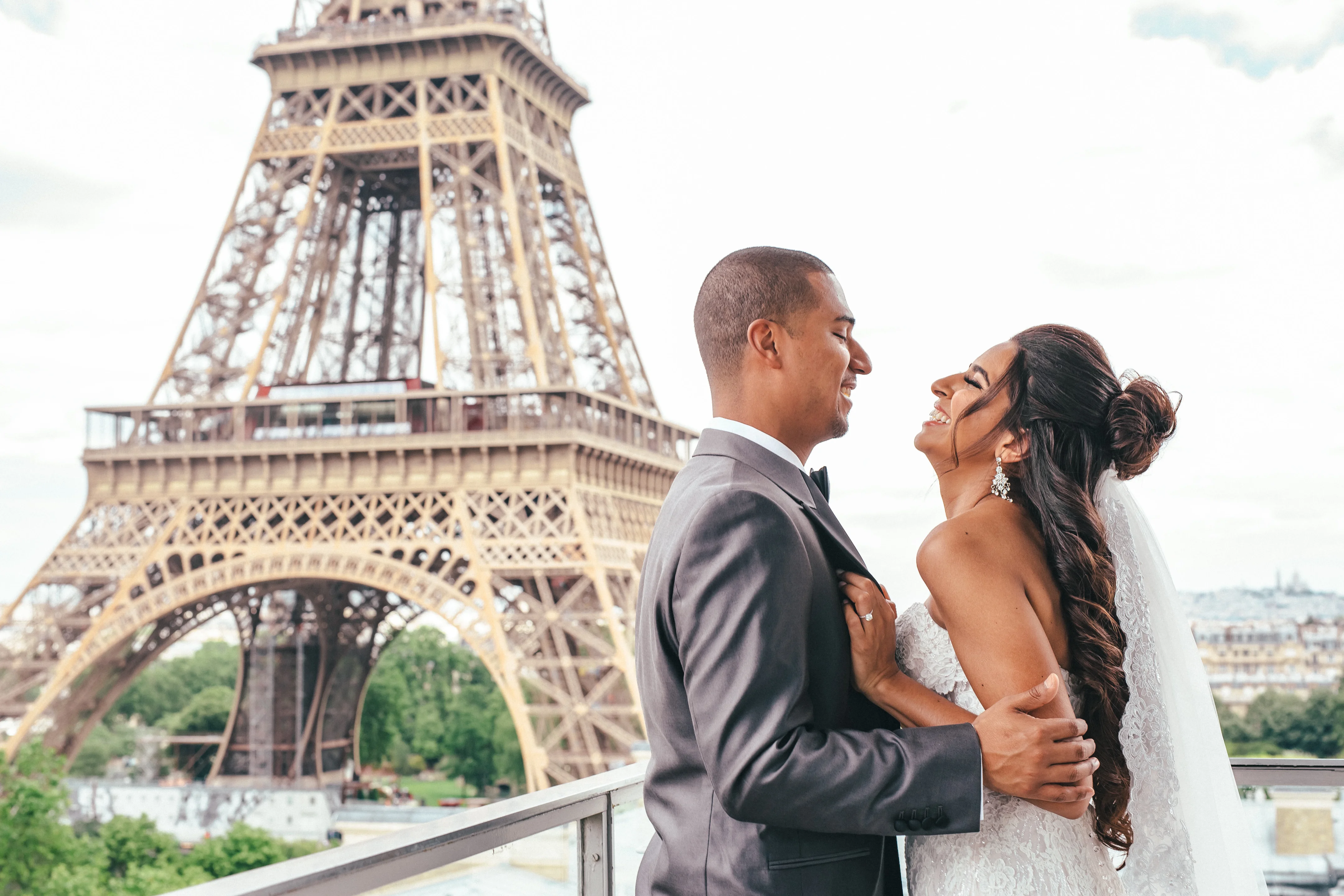 エッフェル塔での結婚式 - Wedding Planner Paris France