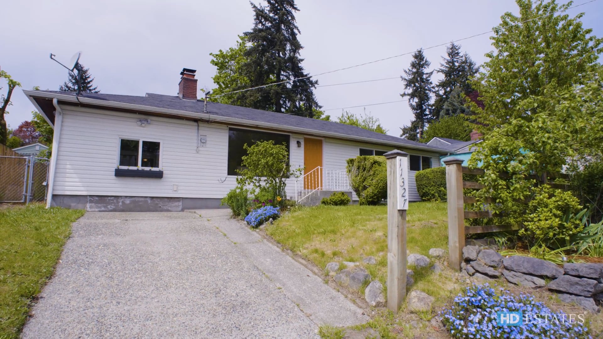 11327 Sunnyside Avenue North, Seattle, WA, USA HD Cinema Branded on Vimeo