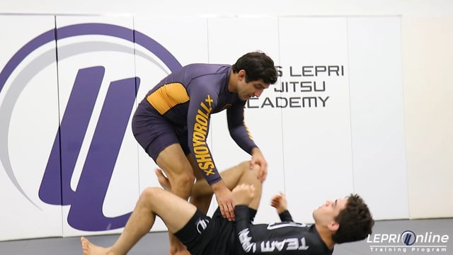 Knee Cut Pass Variation when Opponent Defends with Knee Shield