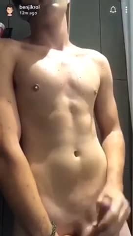 Nudes kio cyr Kio Cyr