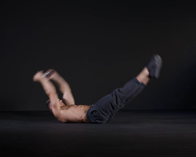 Jack Knife - (V - Ups) - Dumbbell