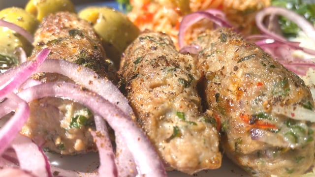 Cevapcici mit Tomatenreis