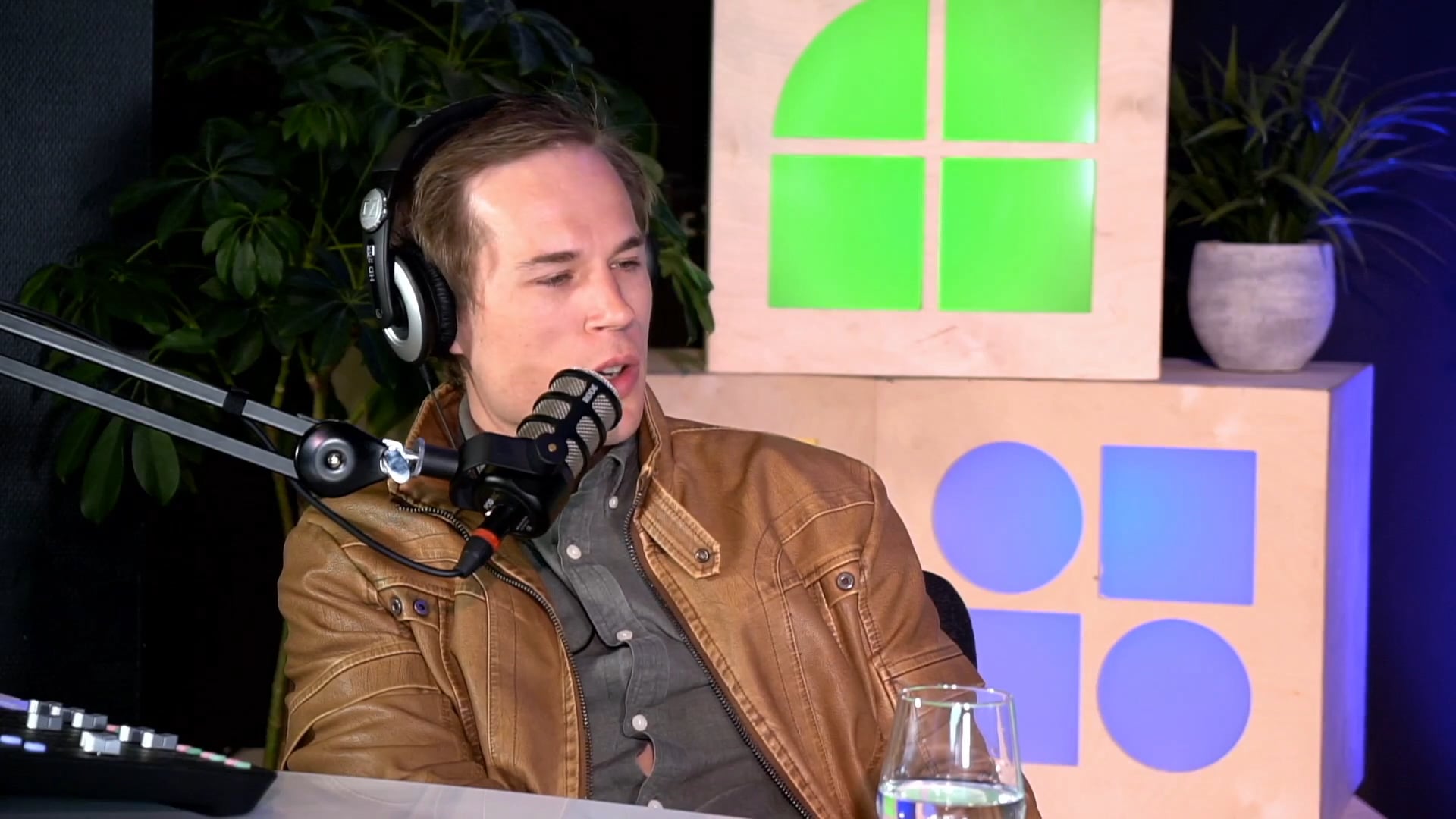 Håkon Reisvang and Roar Smelhus explaining the Nordic Building Room concept - part 2