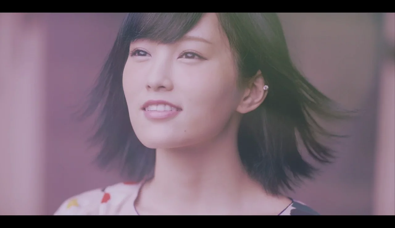 ヒコーキ 48 MUSIC VIDEO WORKS - AKB48 / 365日の紙飛行機 on Vimeo