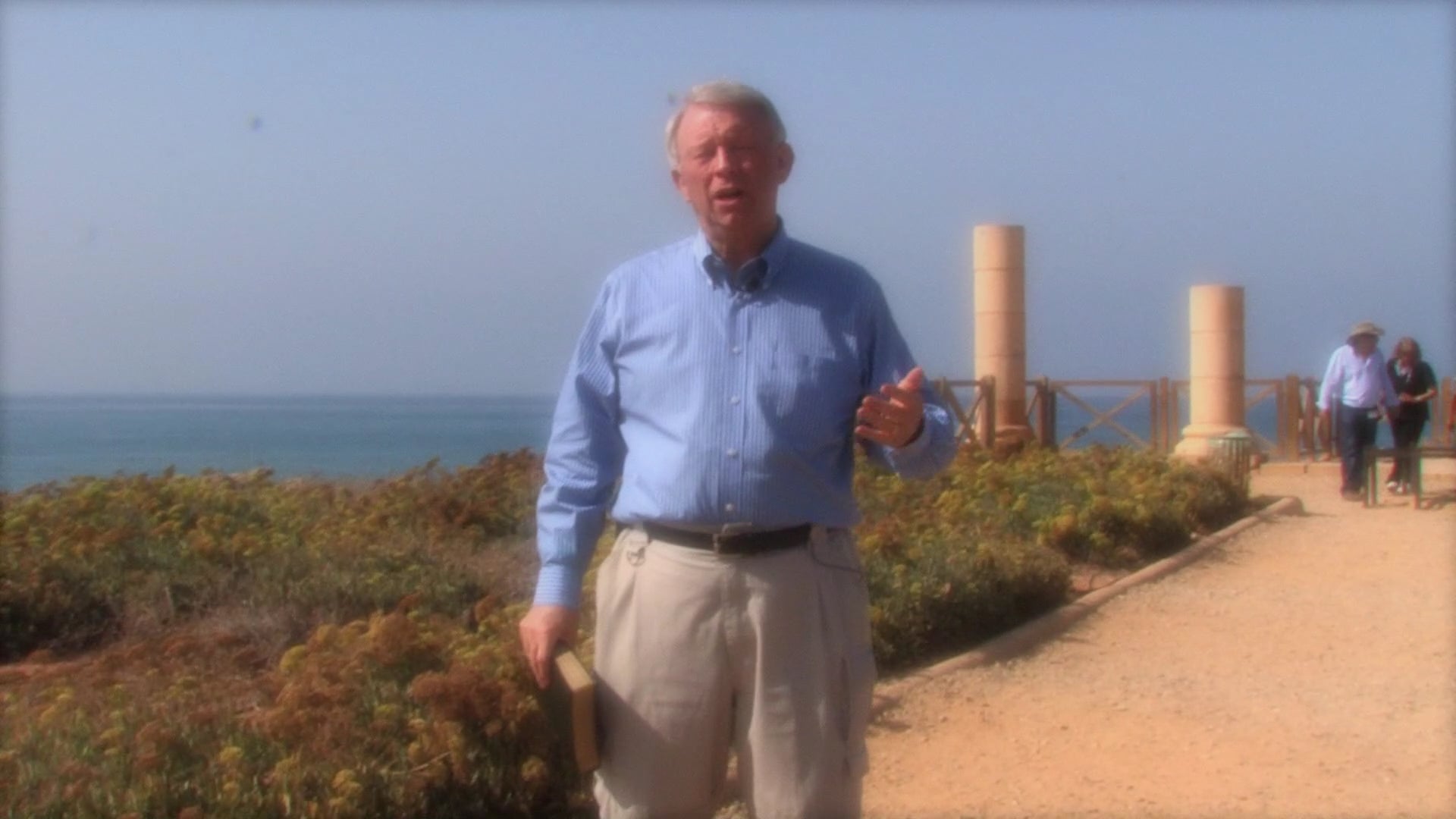 Peter Offers the Gospel to the Gentiles (Acts 10:1-48)