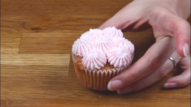 Comment décorer un Cupcake ? - MyCake