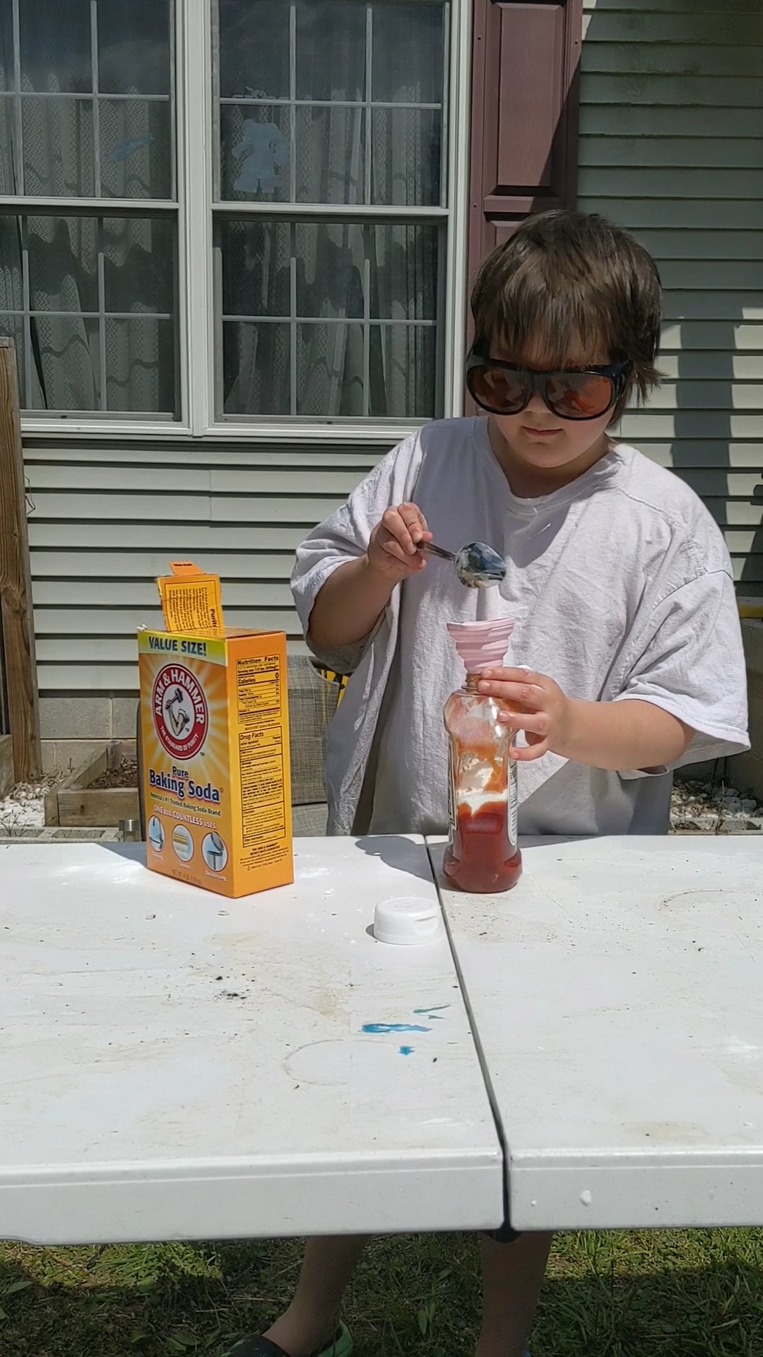 Ketchup Explosion on Vimeo