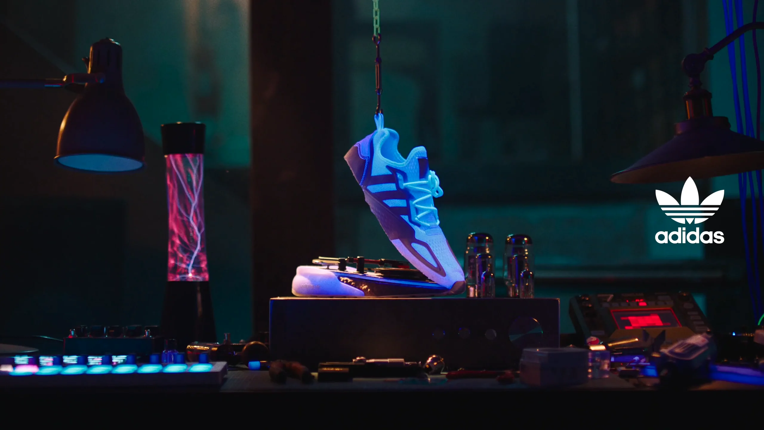 zx ultraboost trifecta