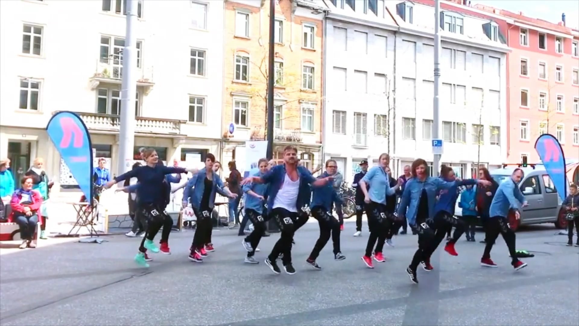 567eight HipHop Adult mit Daniel Kenel