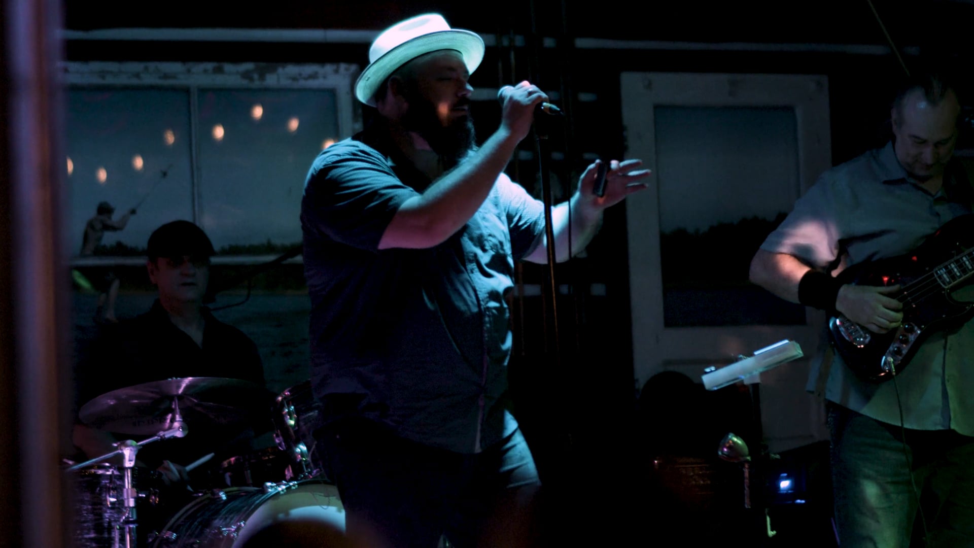 The Cadillac Lounge | Short