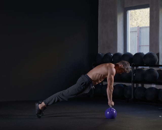 Kettlebell Push ups
