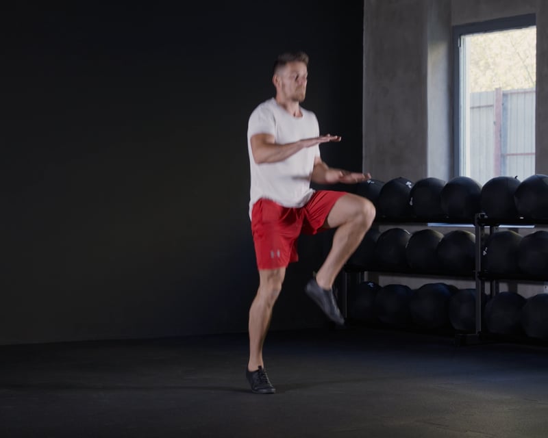 High Knee Runs