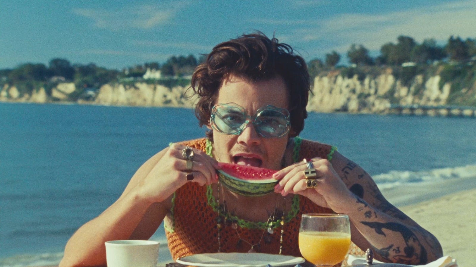 Harry Styles - Watermelon Sugar on Vimeo