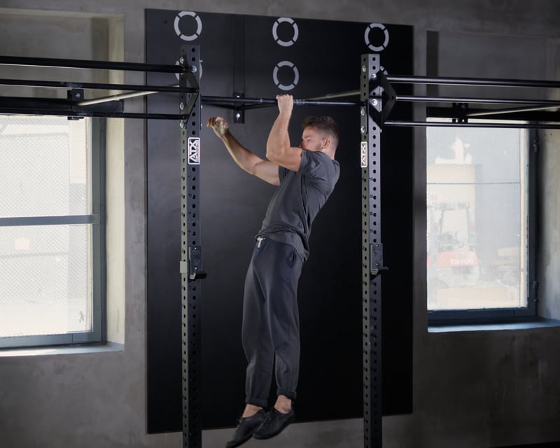 One Arm Commando Pull Ups Negative