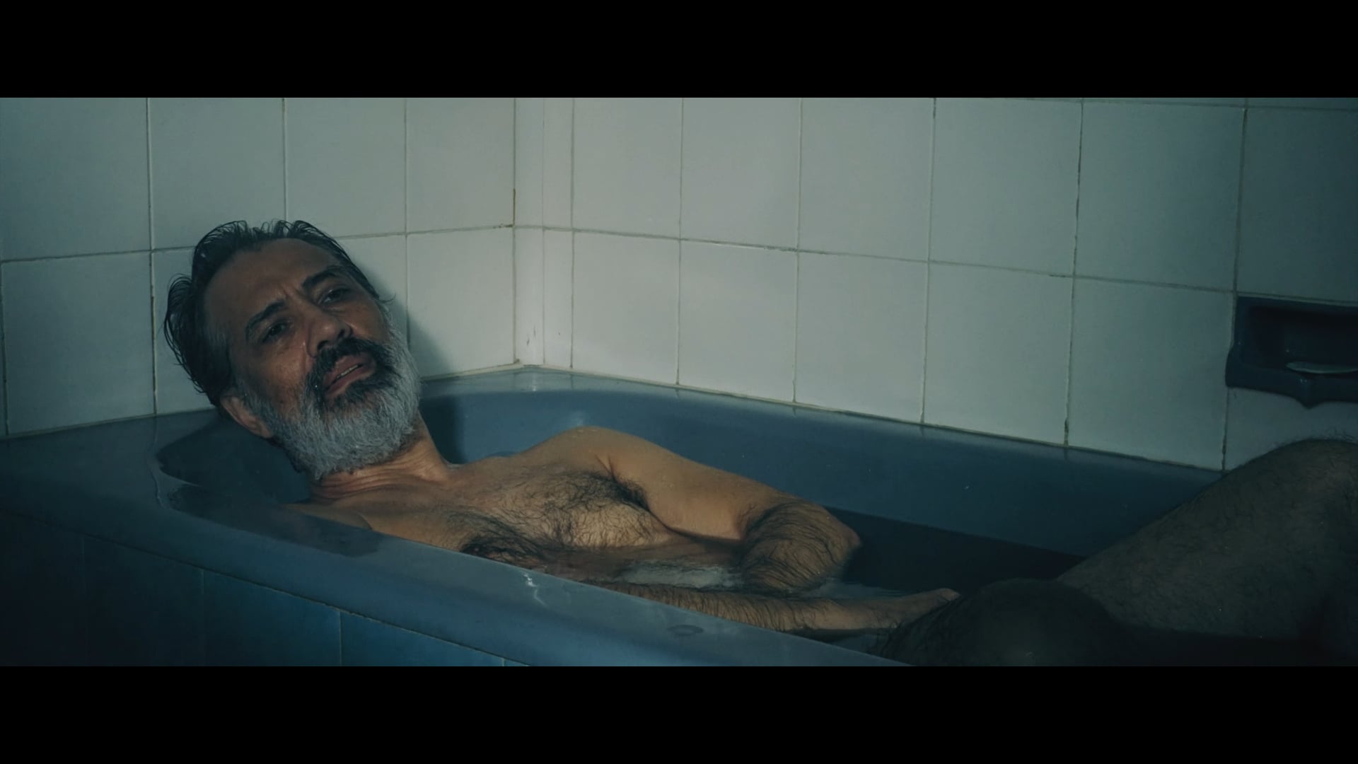OBSOLETO // curta-metragem teaser