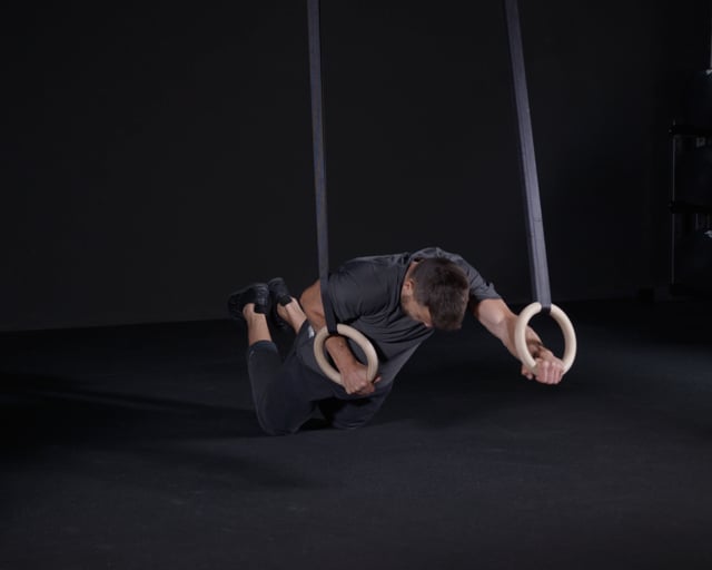 Knee One Arm Extension