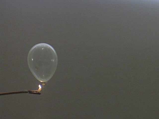 Hydrogen Balloon Explosion Copper (II) Chloride on Vimeo