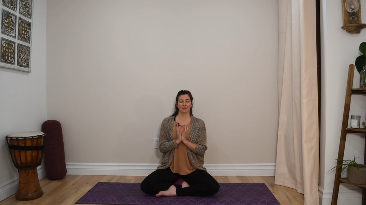 Jour 27. Méditation - Expansion du coeur en mouvement intuitif avec Angie Mayrand (14 min)