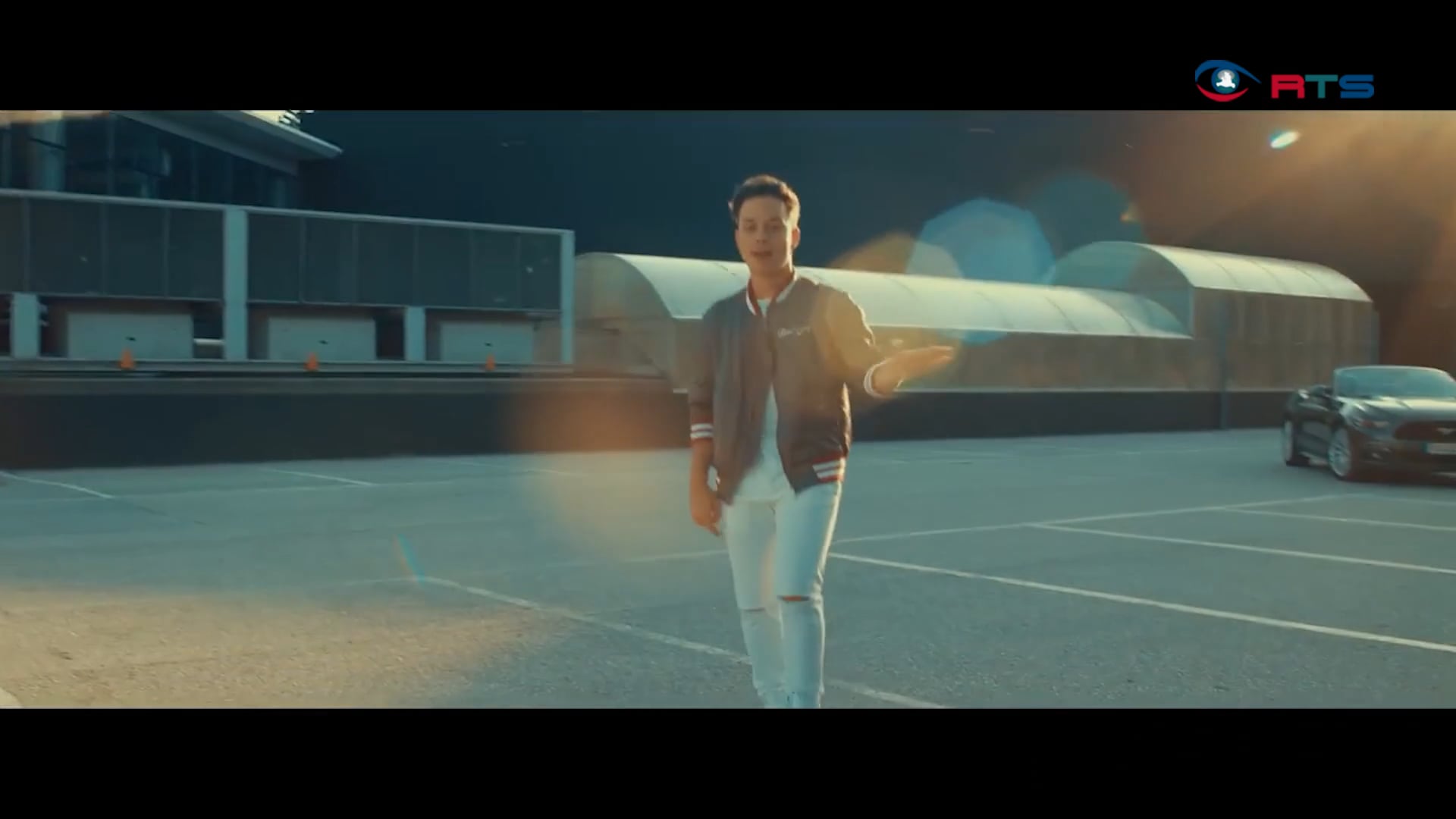 pop-hoffnung-leonardo-neustart-mit-aktuellem-video-clip