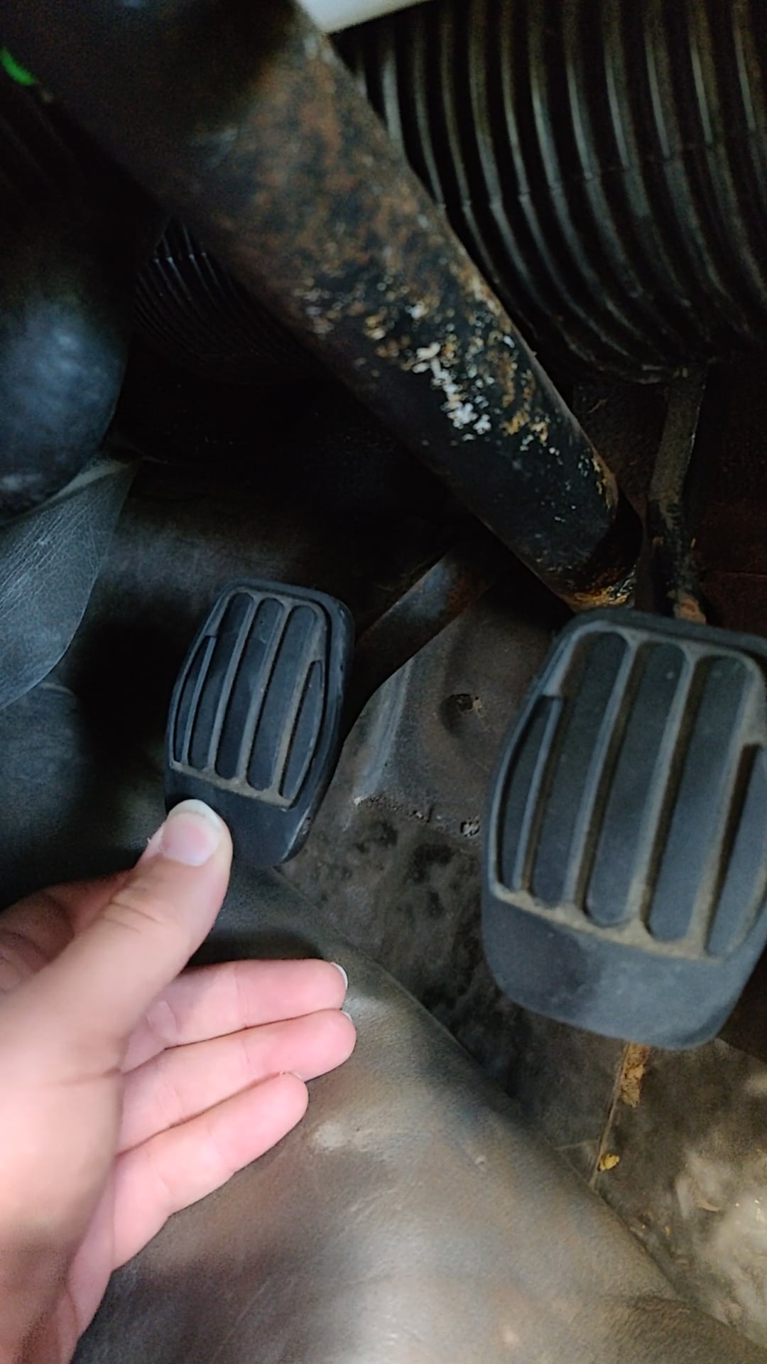 Mini clutch pedal excessive play on Vimeo