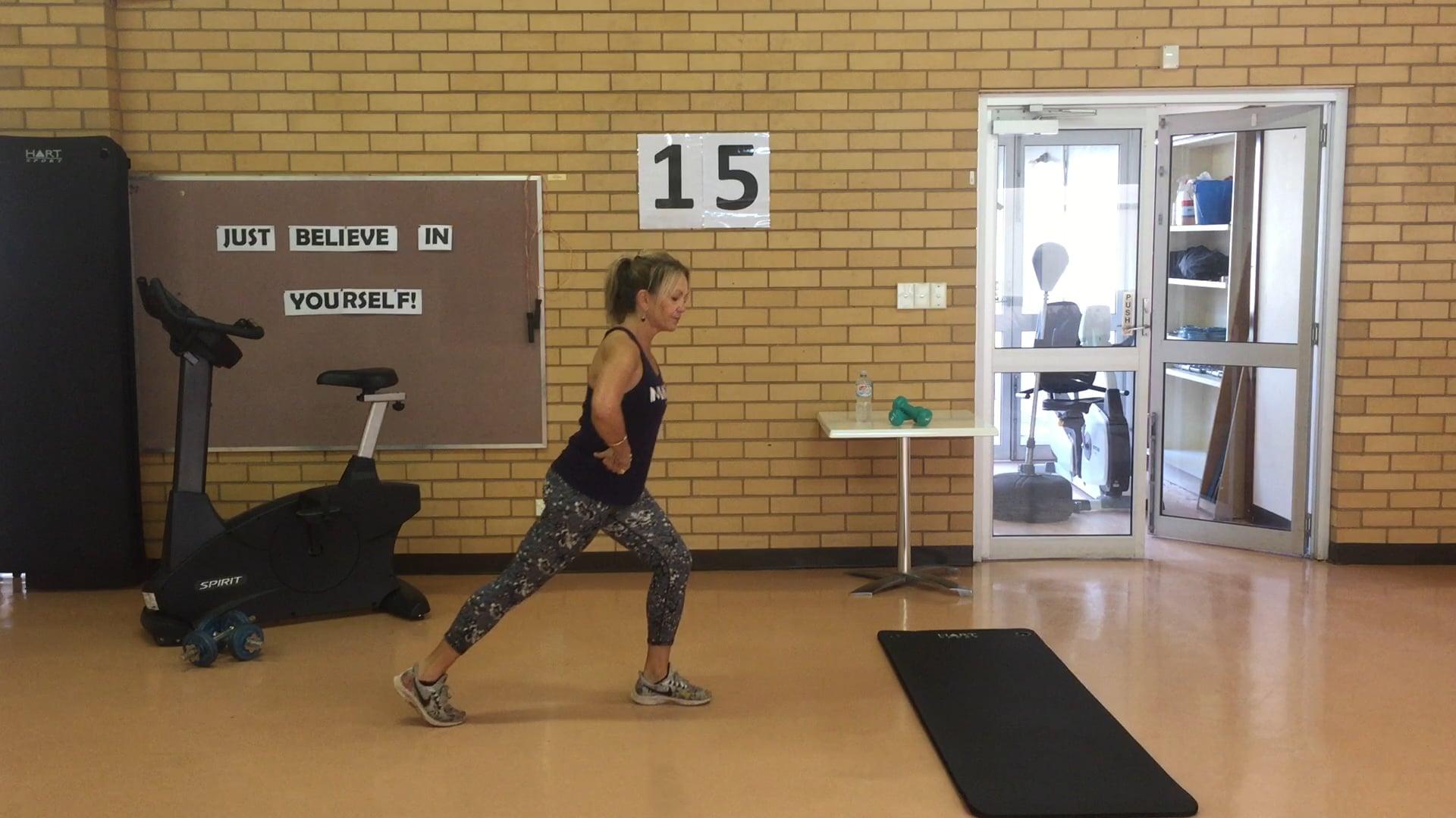Archie Exercise - Overload progressions: lunges, squats & dumbells ...
