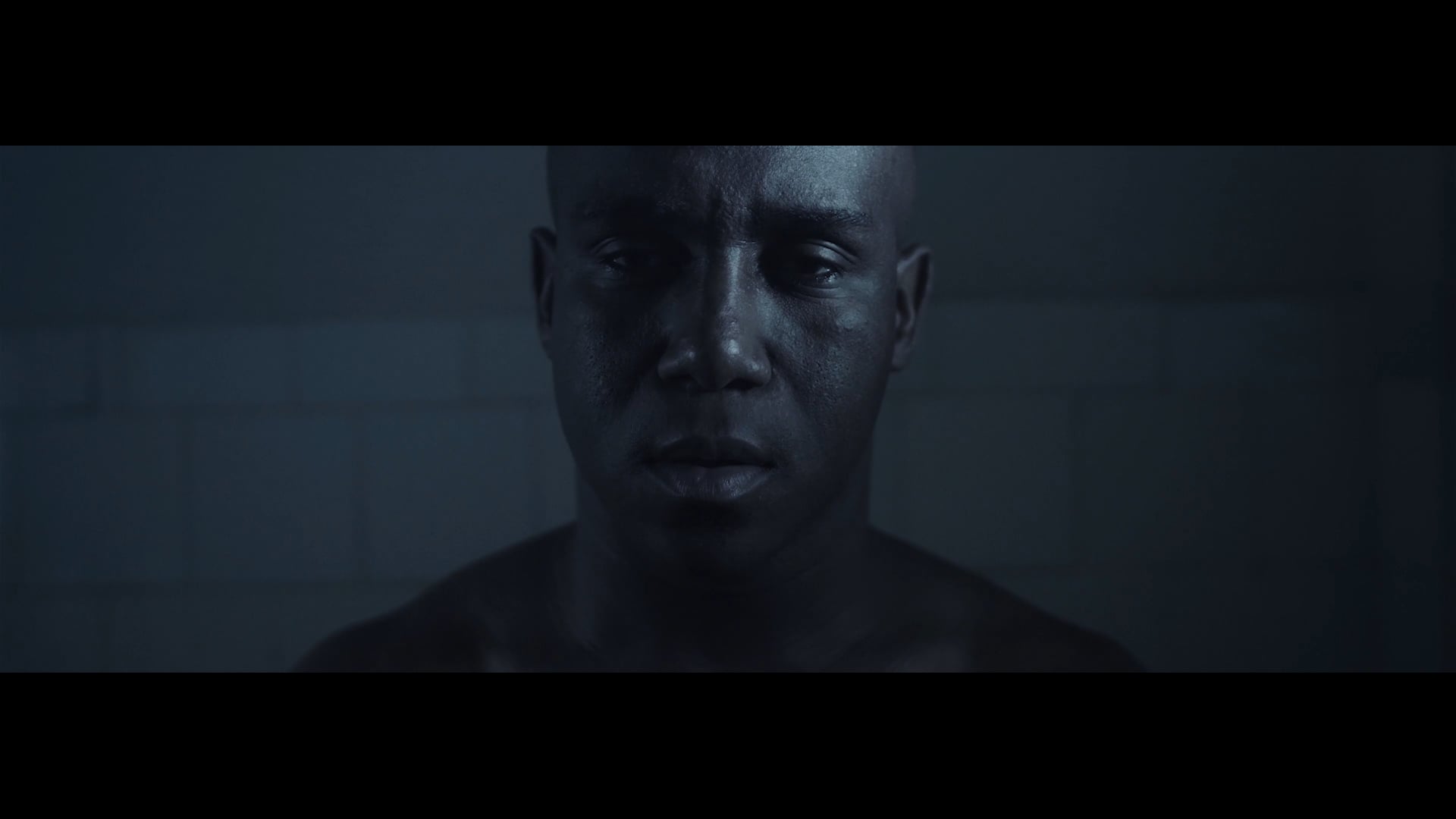 DOUGLAS DIN - Yellow