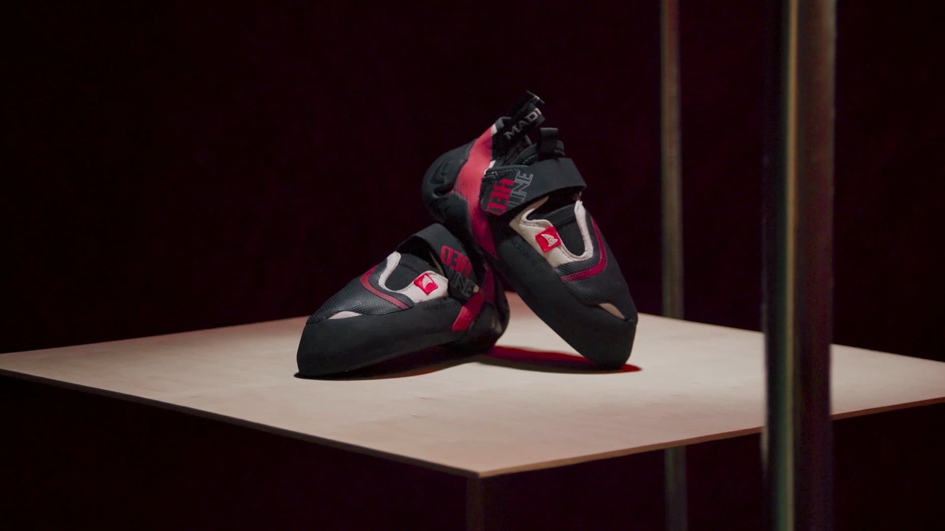 Red Line Strap Shoes - Mad Rock Climbing