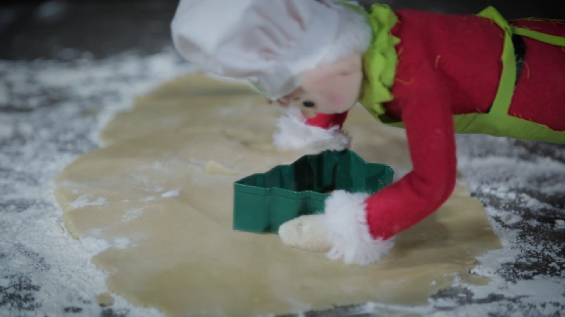 Holly's Holiday Helper - Cookies