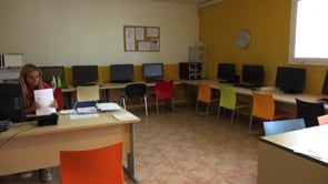 El Punt Òmnia ofereix els seus ordinadors a les persones que ho necessitin