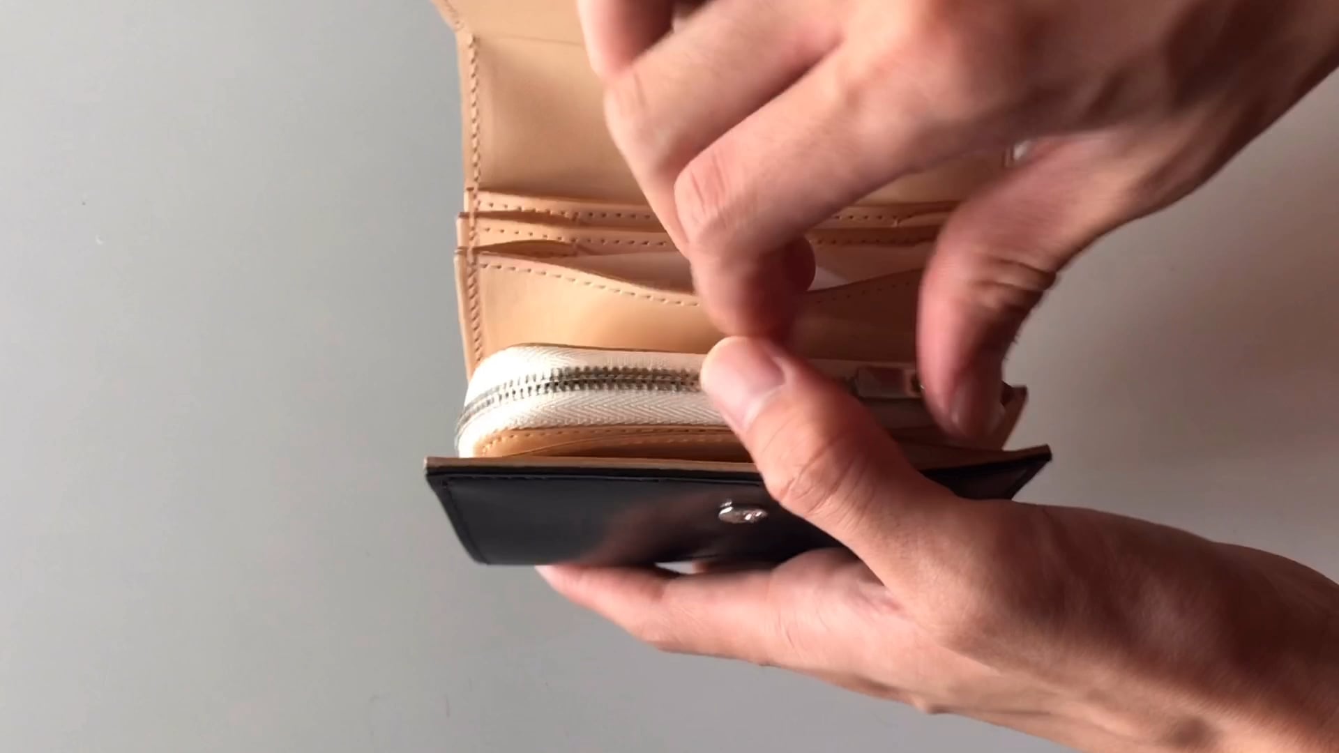 Hender Scheme / bellows wallet