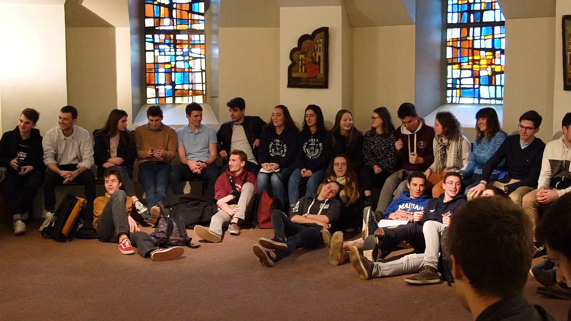 Lycée Ste Geneviève VIVRE A on Vimeo