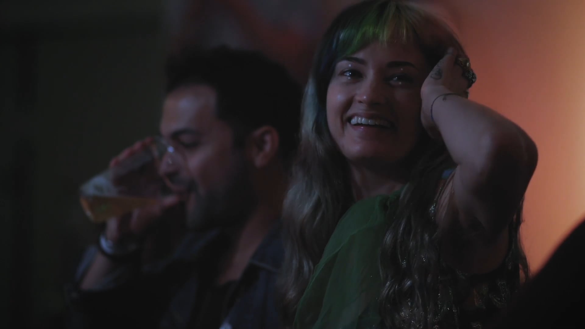 Lauren Ruth Ward - We Are The Champions (Queen Cover)  Sofar Los Angeles