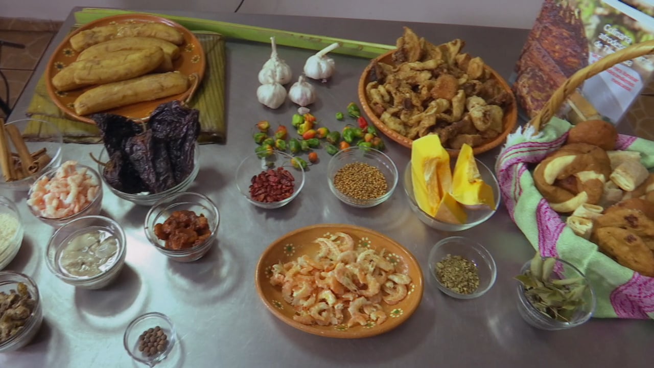 Ostiones a la Pimienta y Arroz con Jaiba