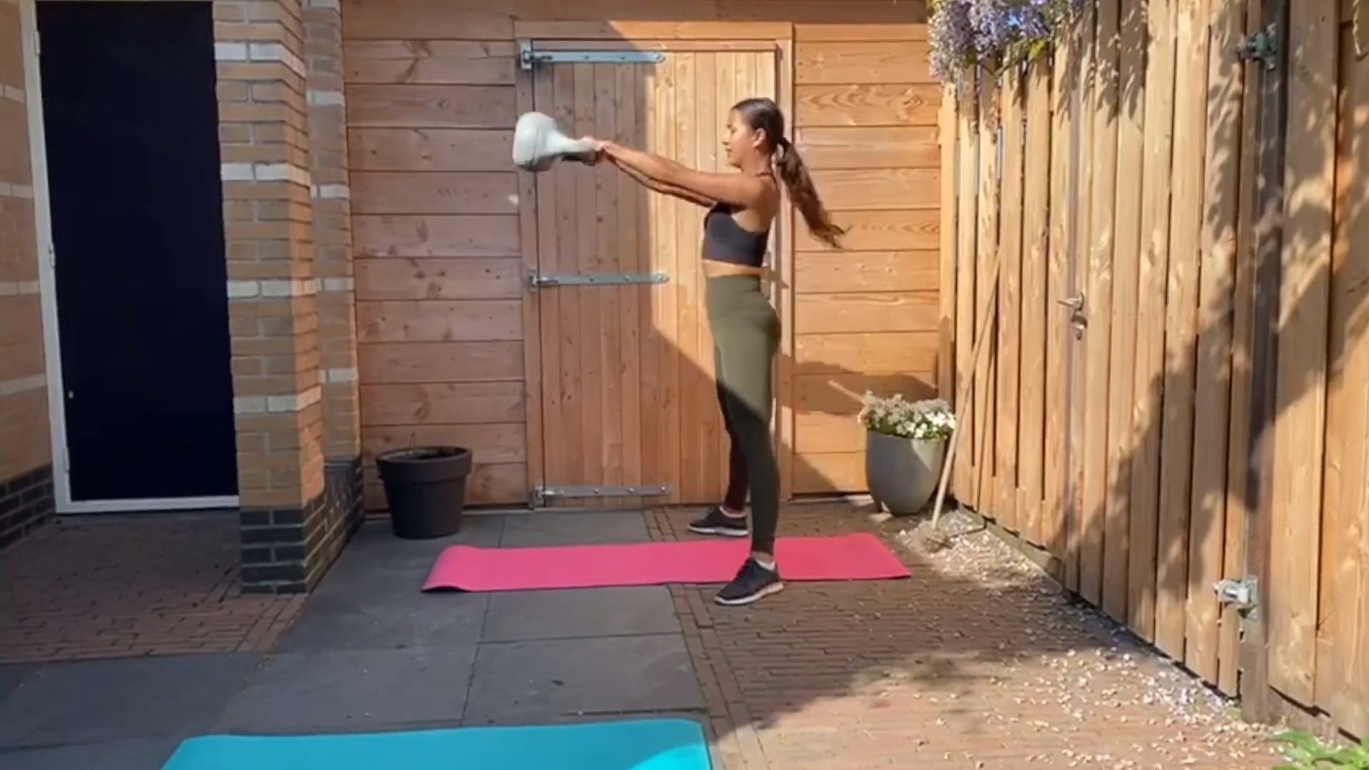 Shannon kettlebell swing on Vimeo