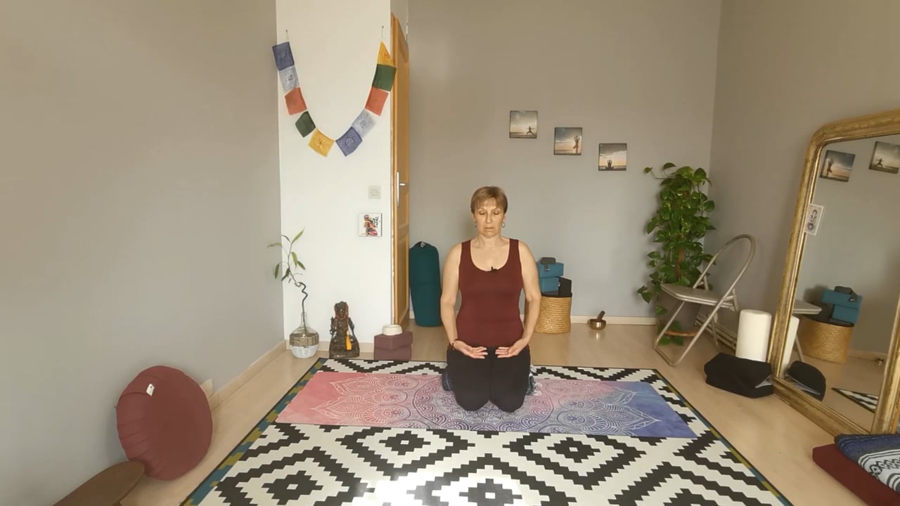 14. Yoga matinal - Réveil du chat avec Pascaline Berton