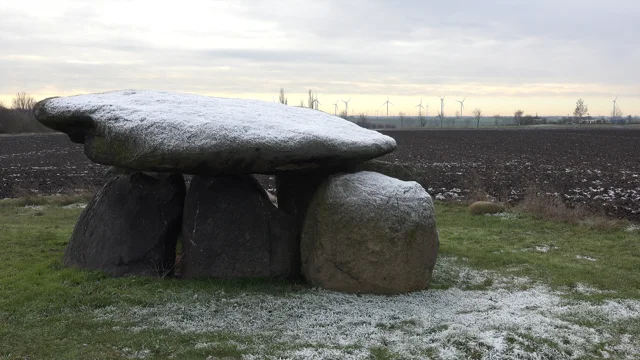 La géométrie à 366° et les lignes d'or