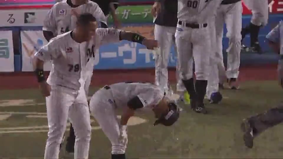 【9回裏】マリーンズ・荻野 サヨナラとなる押し出しデッドボール!! 2020/6/23 M-B