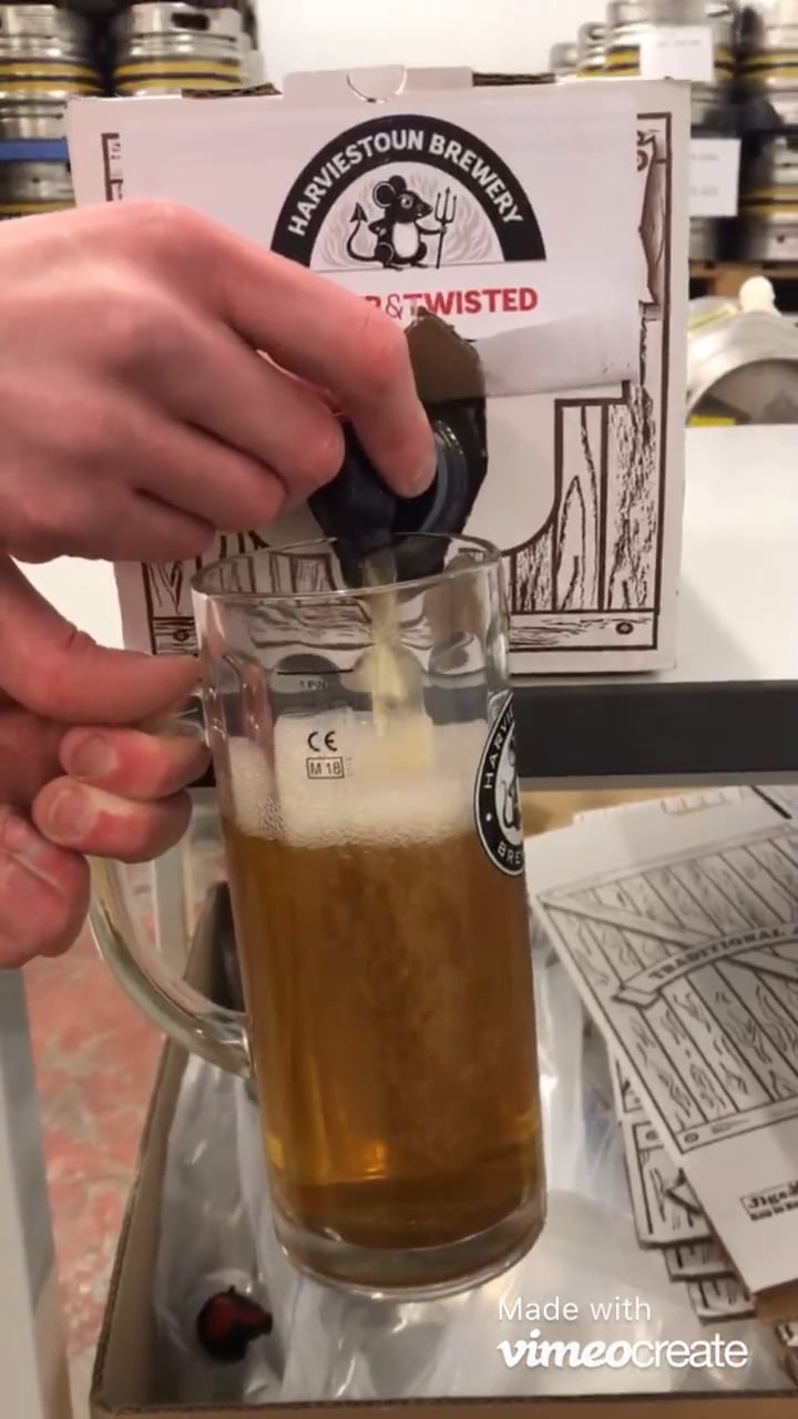 Polypin Pour on Vimeo